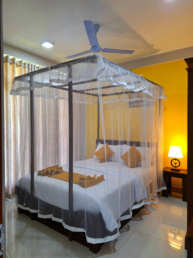 Others 3, OUNA Bungalow, Ella