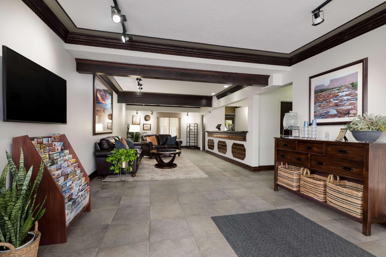Public Area 2, Best Western Butch Cassidy Inn, Beaver