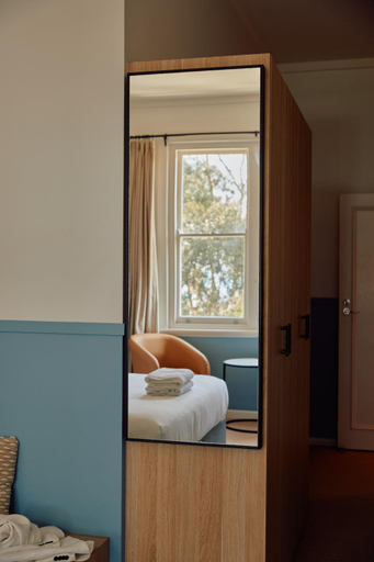 Bedroom 2, Lorne Hotel, Surf Coast - West