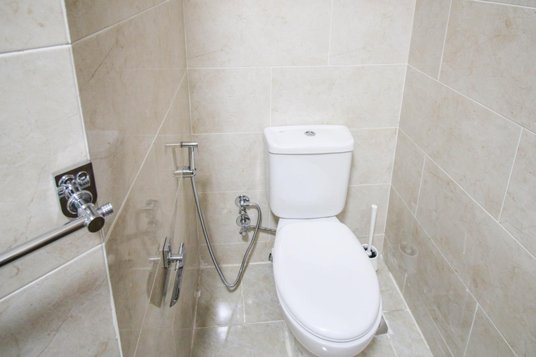 Bathroom 5, la prestigia hurghada, Al-Ghurdaqah