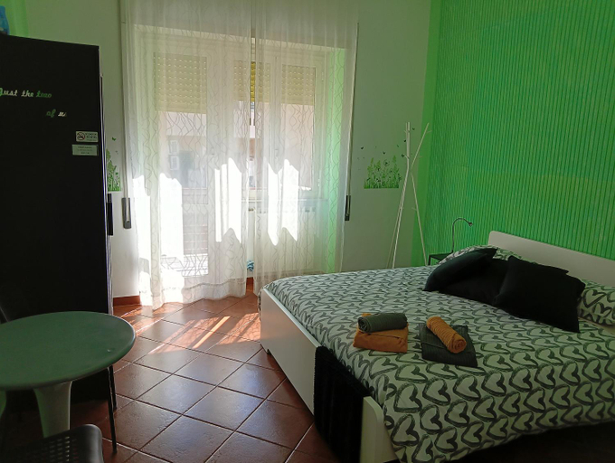 Others 2, B&B Claudia a Monteverde, Rome