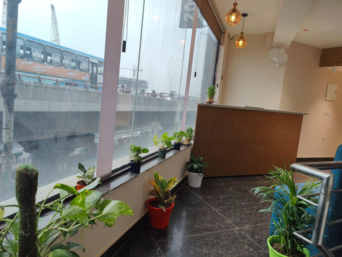 Public Area 3, Hotel Nova Inn Near Delhi Airport, Delhi