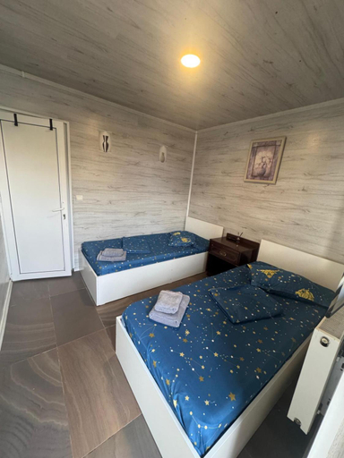 Bedroom 2, Casa Alex, Pitesti