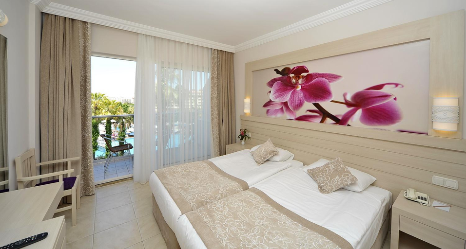 Bedroom 3, Seaden Corolla Hotel, Manavgat