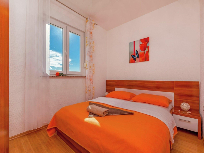 Bedroom 2, Holiday Home in Croatia near Scenic Beach, Crikvenica