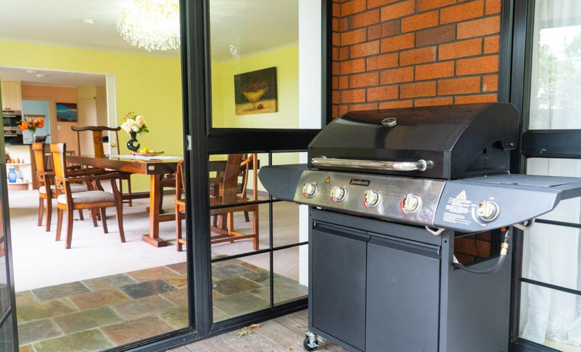 Others 5, Fairhall Lodge, Marlborough