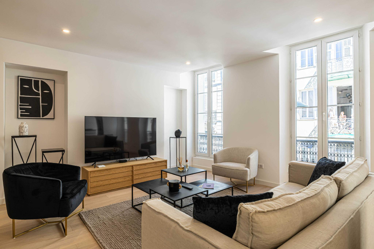 Others 5, Splendid 90m2 apartment coeur de Cannes, Alpes-Maritimes