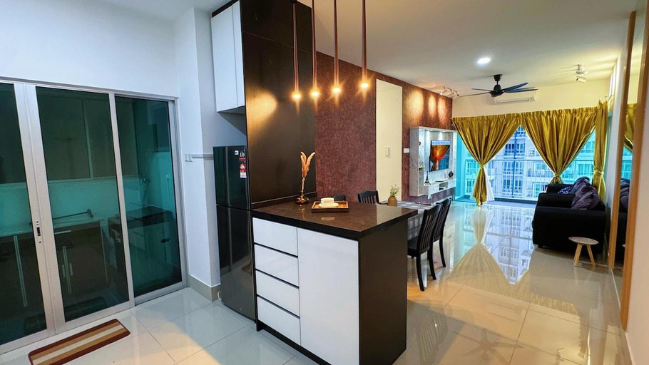 Kitchen 3, Razak City Fully Air-Con Suite @ Sungai Besi KL, Kuala Lumpur