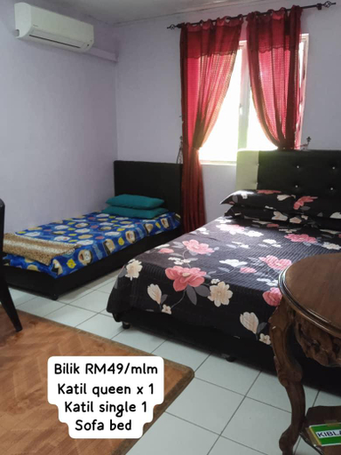 Bedroom 2, Haji Ineng Homestay- Guest House, Samarahan