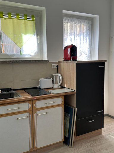 Others 4, Ein Zimmer Wohnung am Markt, Vogtlandkreis