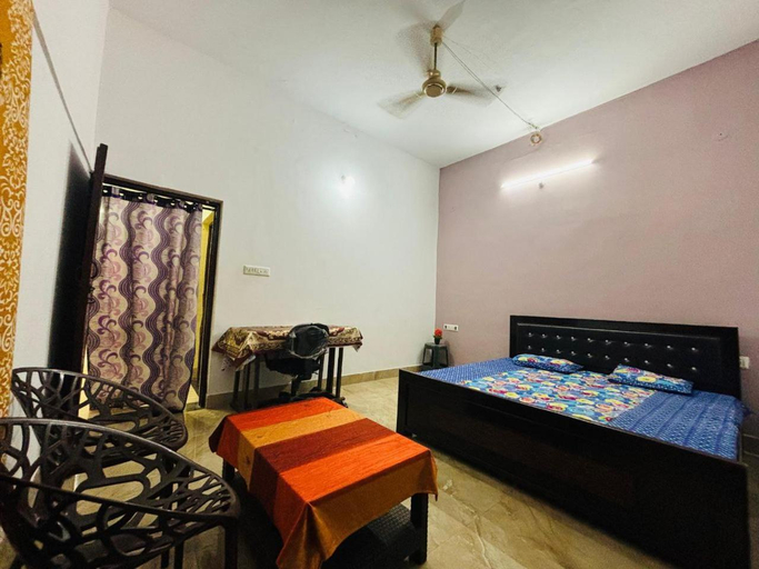 2, Shukla Guest House, Durg