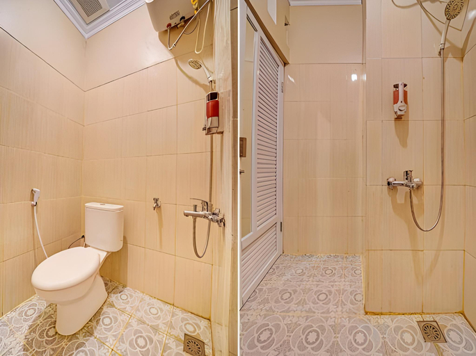 Bathroom 4, Hotel Andono near YIA Mitra RedDoorz, Kulon Progo