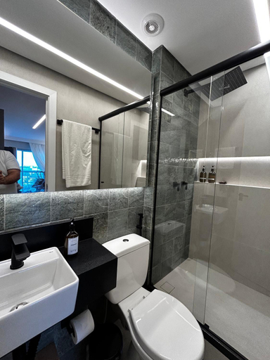 Bathroom 4, Flat Praia do Canto 2Q-2B Long Stay TRIANGULO DAS BERMUDAS, Vitoria