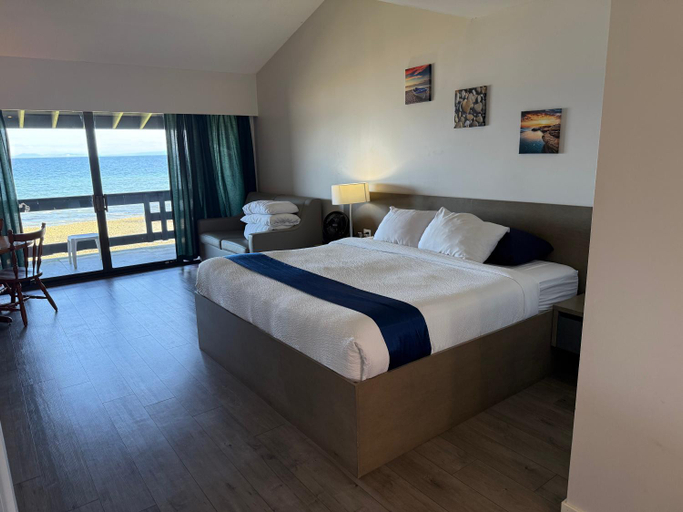 Bedroom 3, Sand Pebbles Inn, Nanaimo