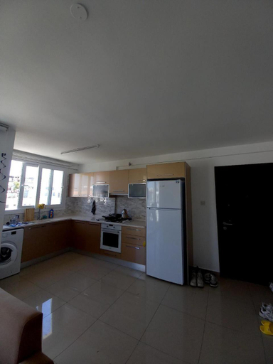 Others 3, Nicosia Relax