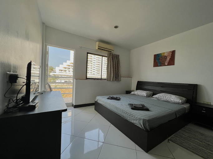 Others 3, Emerald Hotel with Kitchen, Pattaya