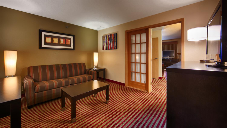 Bedroom 3, Best Western Germantown Inn, Washington