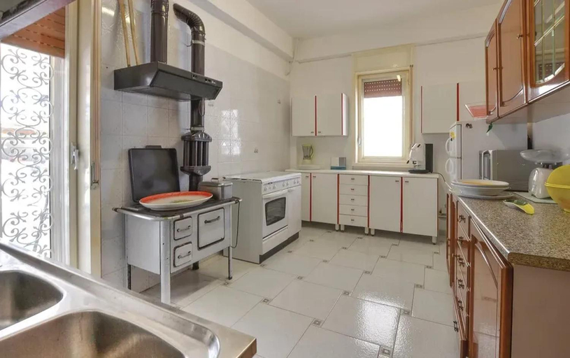 Others 5, Charming Villa in Monreale with Private Pool, Palermo