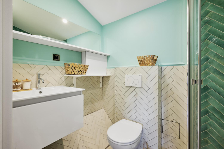 Bathroom, Old Town Apartments By Villa Botanica, Alpes-Maritimes