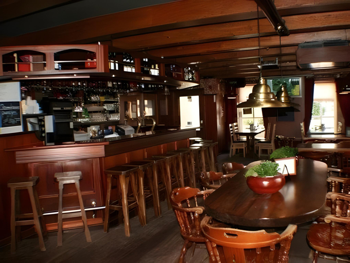 Food & Drinks 3, Hotel de Harmonie, Franekeradeel