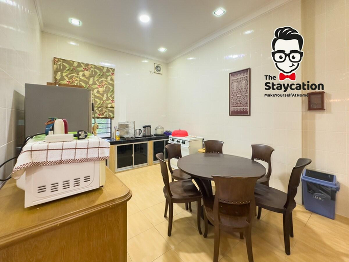 Food & Drinks 4, Staycation Homestay 50 Peaceful Villa Damai, Kuching