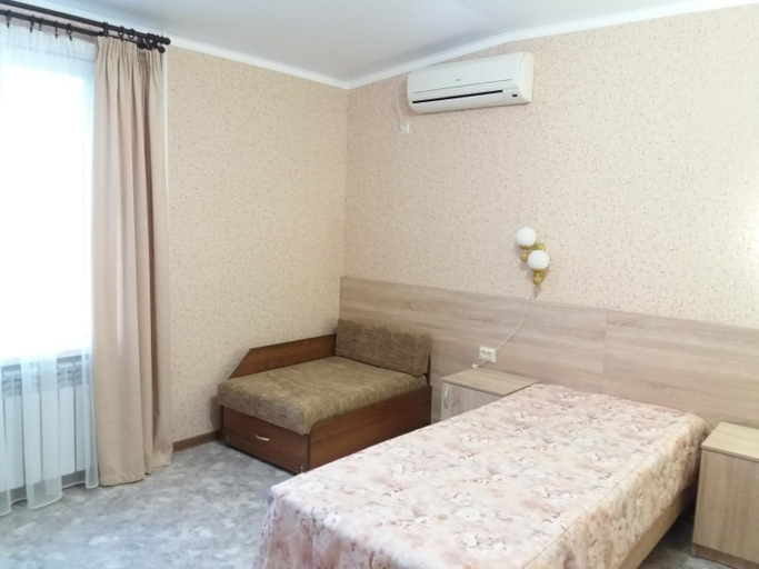 Others 5, Al Porto near the Sea, Sochi gorsovet