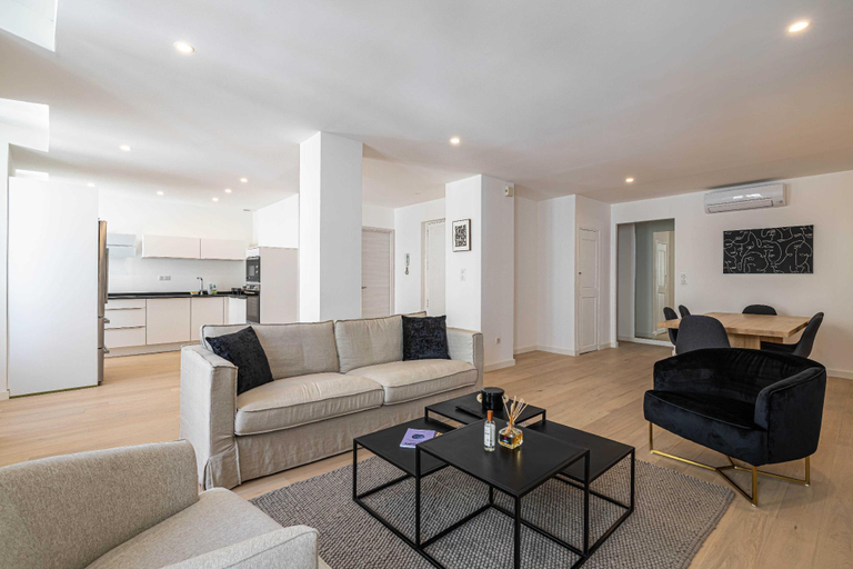Others 3, Splendid 90m2 apartment coeur de Cannes, Alpes-Maritimes