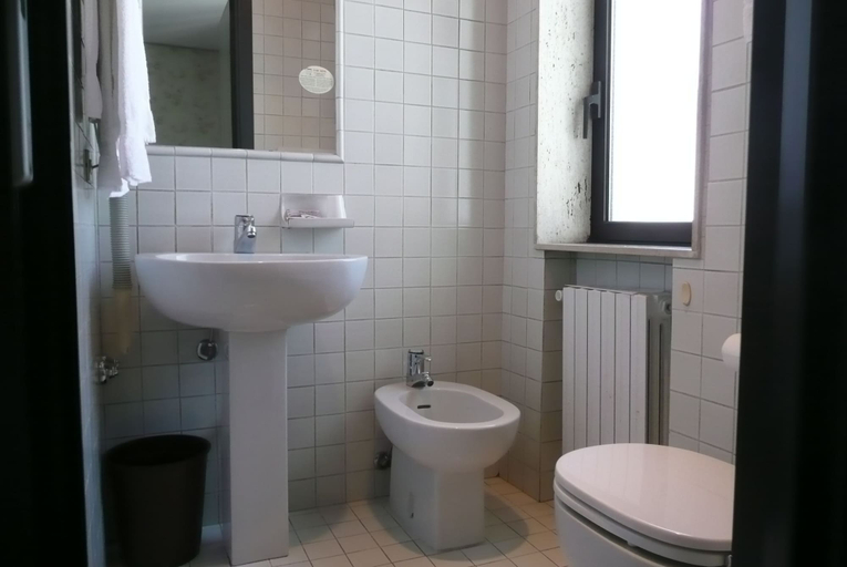 Bathroom 4, Club Hotel, Venezia