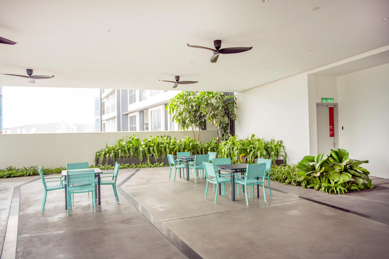 Food & Drinks 5, Continew Residence KL CoBNB, Kuala Lumpur