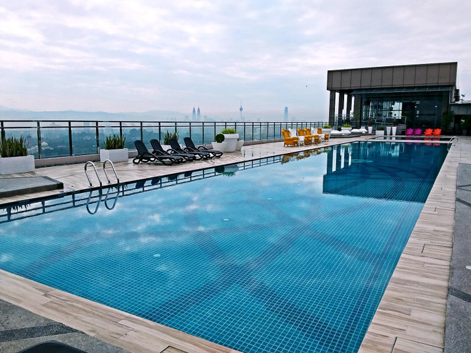 Others 5, SKY POOL Elegant & Comfy Suite 2-4Pax at KL City, Kuala Lumpur