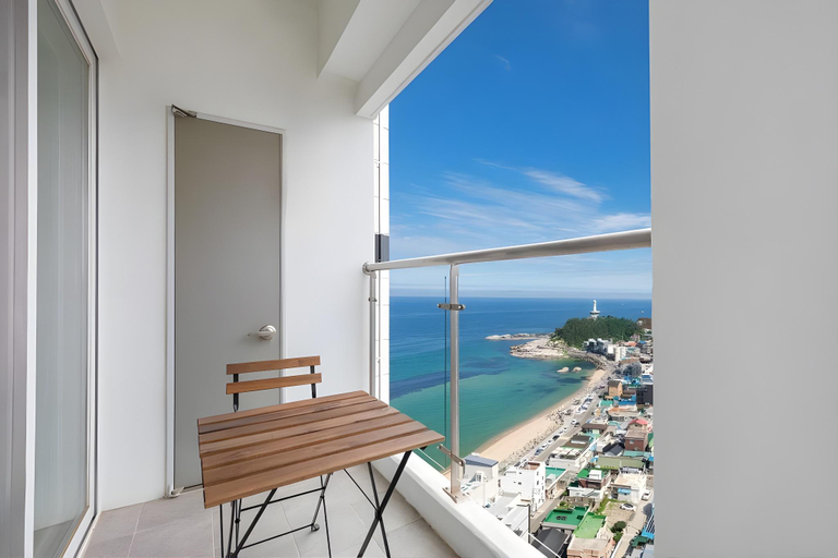 Others 5, Sokcho Summit Bay 1423, Goseong
