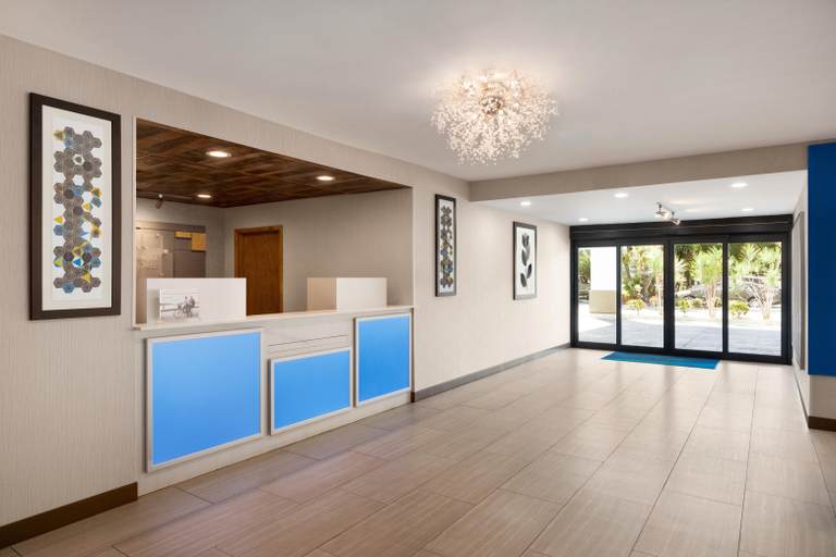 Public Area 3, Holiday Inn Express VERO BEACH-WEST (I-95) by IHG, Indian River
