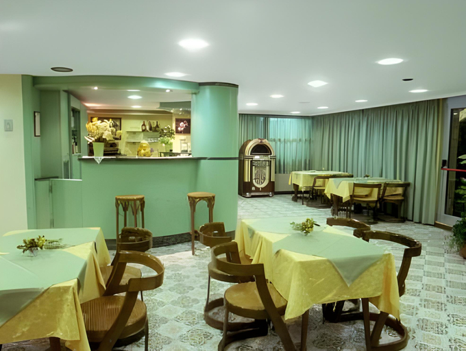 Food & Drinks 5, Hotel Acerboli, Rimini