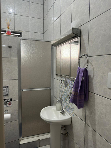 Bathroom 5, Hospedagem JM, Itu