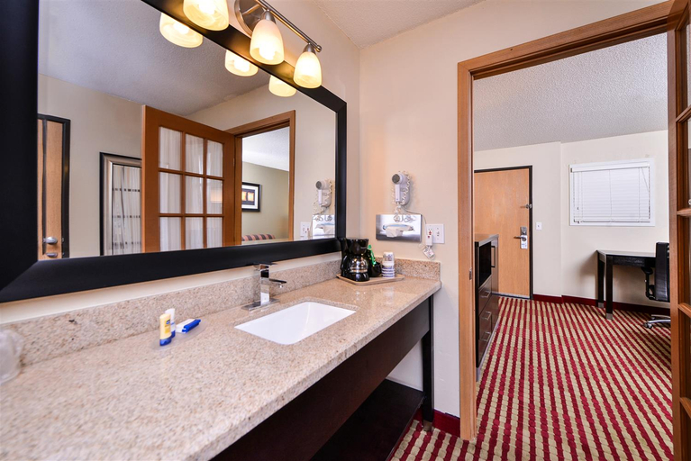 Bathroom 4, Best Western Germantown Inn, Washington