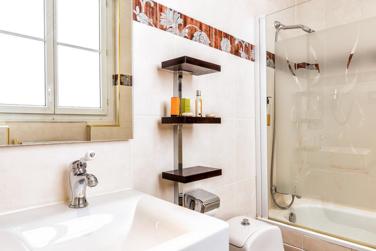Bathroom 4, Hotel Regence Paris, Paris