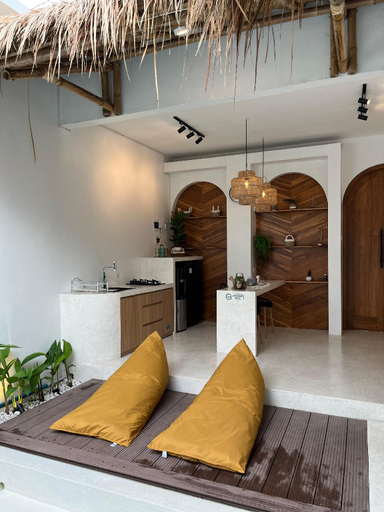 Others 3, Sampai Villa Teras Breksi, Sleman