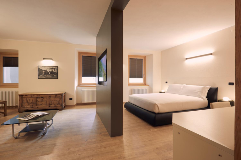 Bedroom 2, Le Corti Dei Sassi, Sondrio