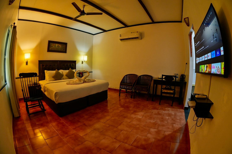 Bedroom 2, Paradise Resort, Kottayam