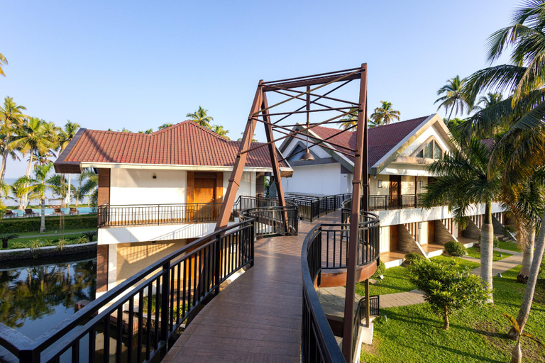 Exterior & Views, Lake Canopy, Alappuzha