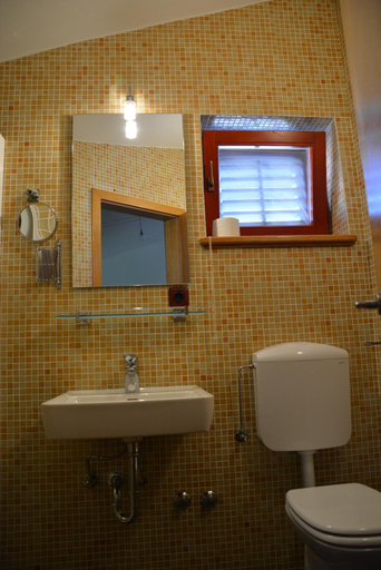 Bathroom 3, Apartments Premantura, Premantura