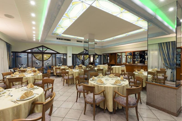 Food & Drinks 4, Hotel Calabrisella, Vibo Valentia