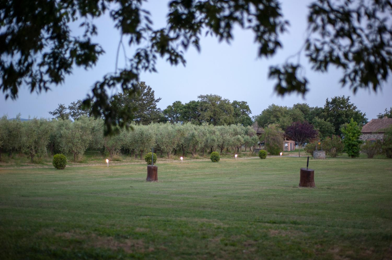 Others 5, Borgo Podernovo, Viterbo