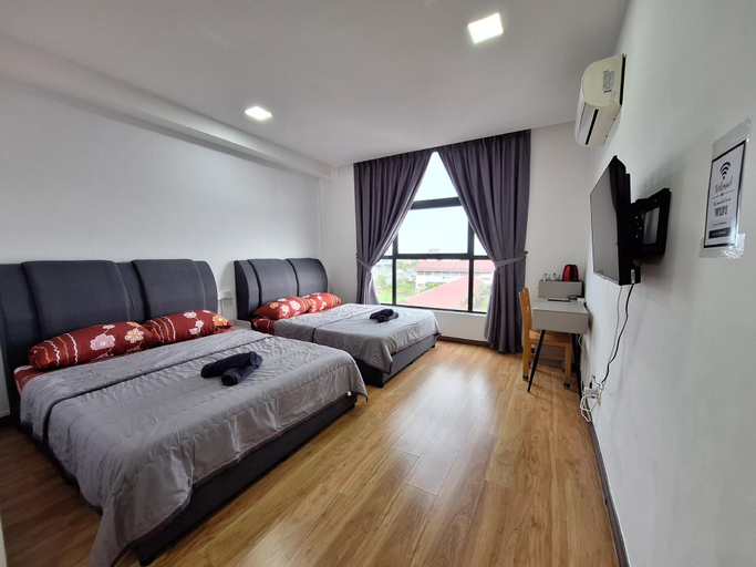 Bedroom 4, KITTY Homestay 4-04 MB ROXY Apartment Kuching, Kuching