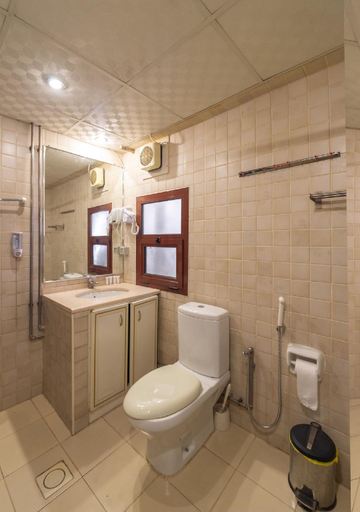 Bathroom 5, Hafez Hotel Apartment, Dubai