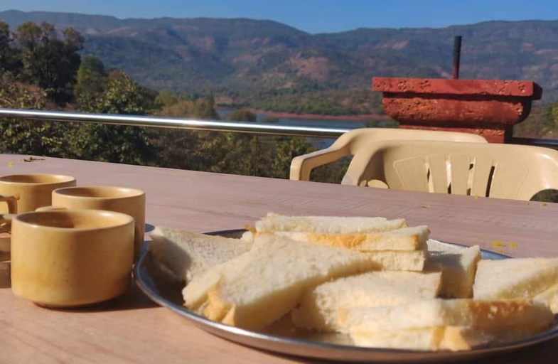 Food & Drinks, Shivneri Agro Tourism, Tapola, Satara
