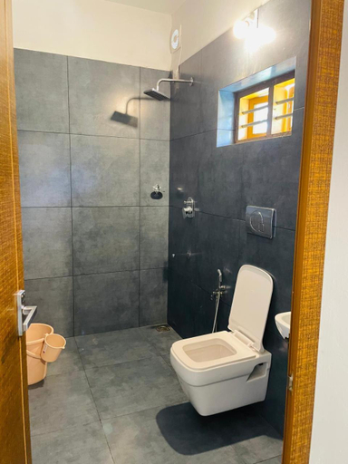 Bathroom 3, SALT LIFE MARARI BEACH VILLA / HOMESTAY, Alappuzha