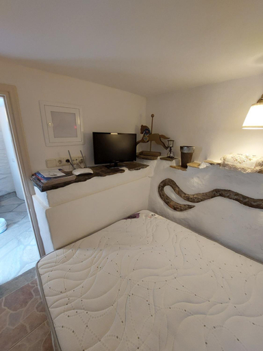 Others 4, Emily's Guest House, South Aegean