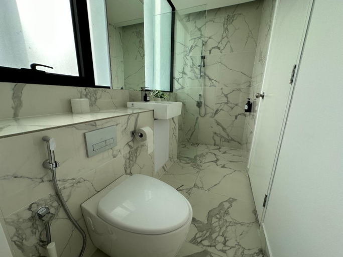 Bathroom 3, Lumi Tropicana, Petaling Jaya