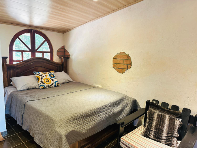 Bedroom 3, Hacienda Sassenberg, Montes de Oro